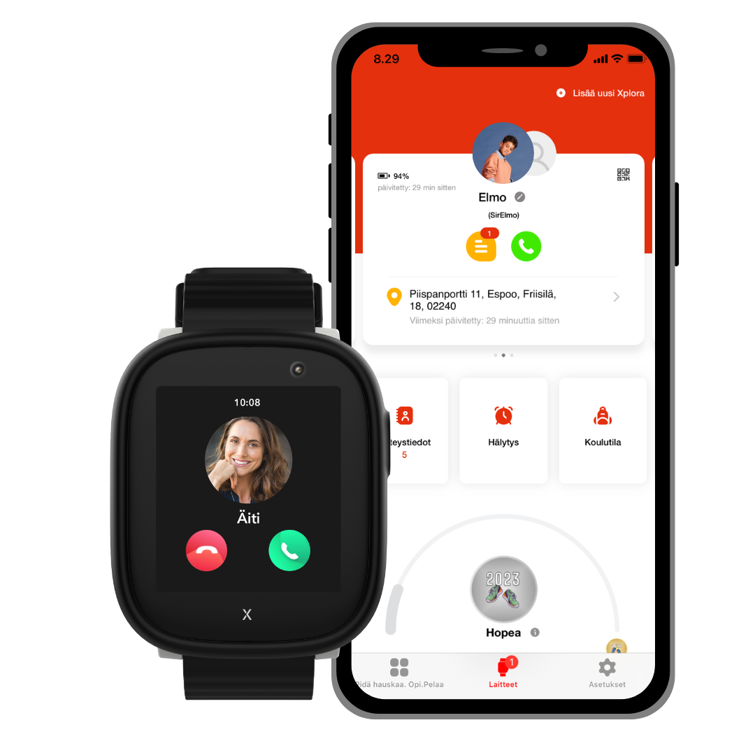 Älypuhelimen näytöllä on Xplora-huoltajan sovellus, jossa näkyy perheenjäsenen nimi ja turva-alueet; etualalla musta X6 Play‑älykello, jonka näytöllä on puhelu äidille.